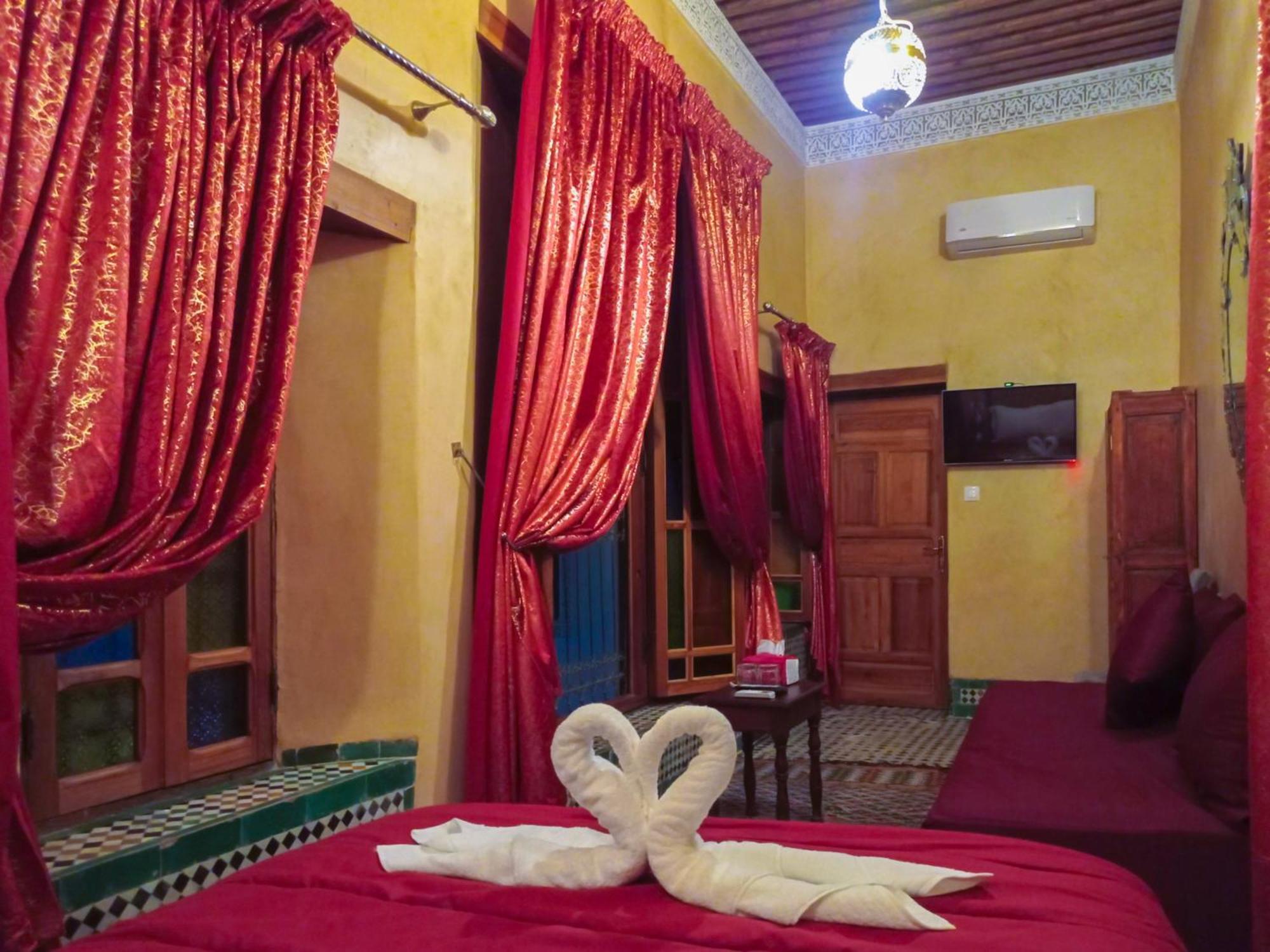 Riad Dar Lalj Fes Room photo